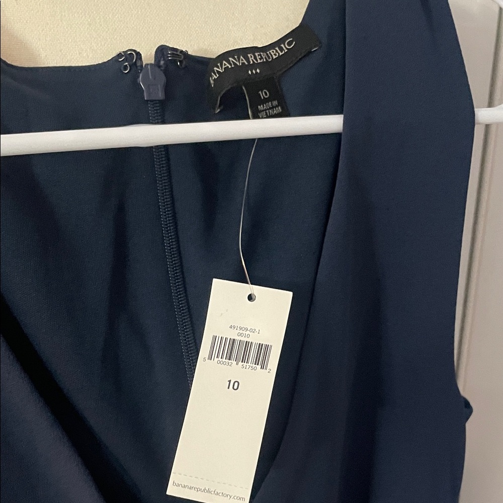 Banana Republic Black Sleeveless Jumpsuit - Picture 4 of 6